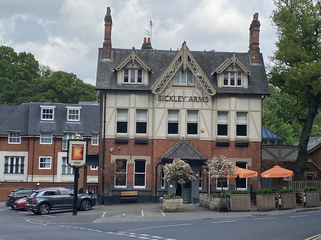 The Bickley Arms, Chislehurst Comfortably affluent. £5.45 … Flickr