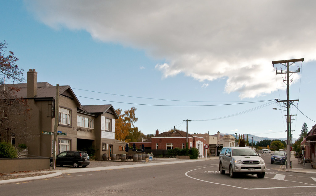 Poolburn to St.Bathans (100) Omakau junction. Otago, New Z… Flickr