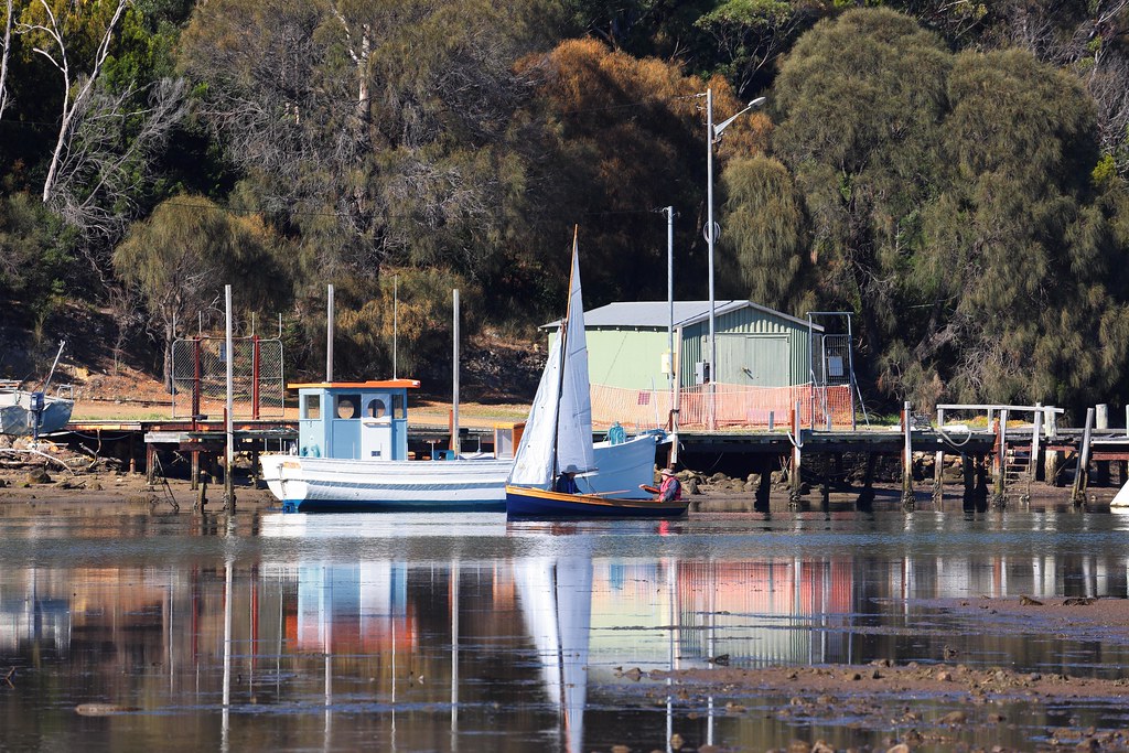 PR52420 Wooden Boat Guild of Tasmania row/sail day, across… Flickr