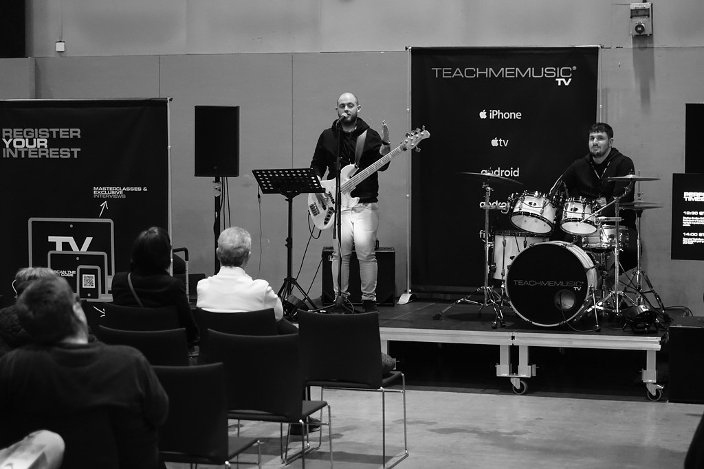 UK Bass And Guitar Show, Liverpool, April 2022 Steve Lawson Flickr