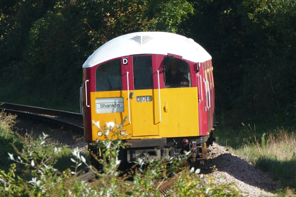 Class 483 483008 Arrives at Shanklin | Taken from the vantag… | Flickr