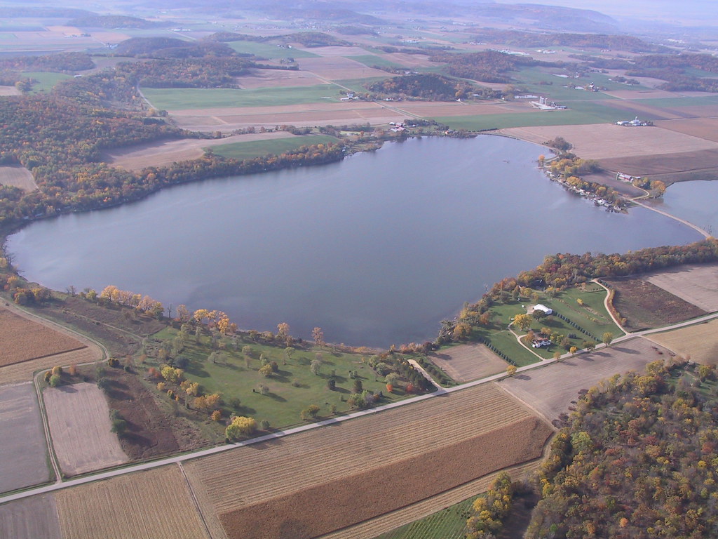 Mud and Fish Lakes Photo credit Lathrop. 2005 Dane County Land