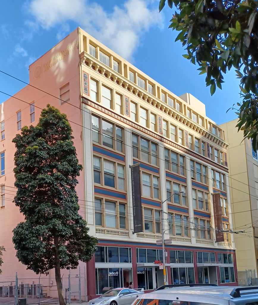 Mission Street, San Francisco 20220509_175419 sftrajan Flickr