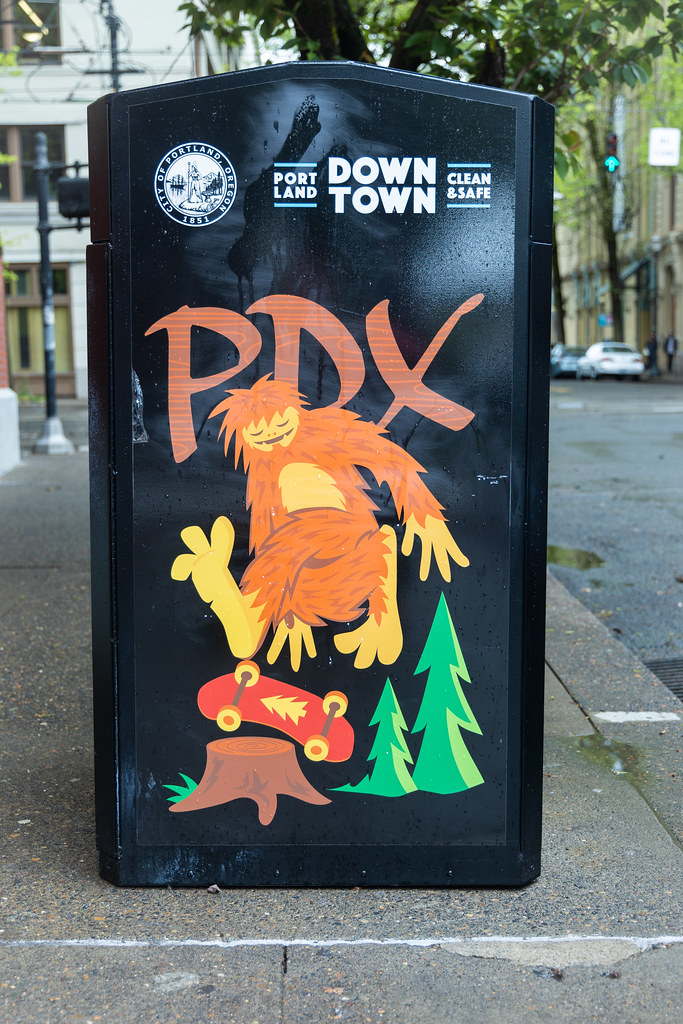 Portland Trash (1 of 1) Portland Trash Cans Bob Rineer Flickr