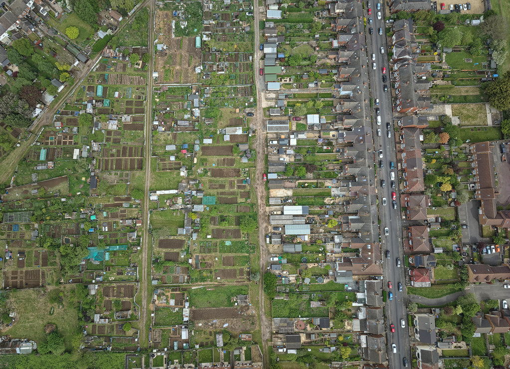 Huntingtower Road allotments Grantham May 12th 2022 Flickr