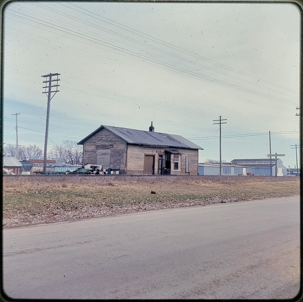 Mar 1974 Stanwood, Iowa CNW depot, Stanwood, Iowa. Flickr