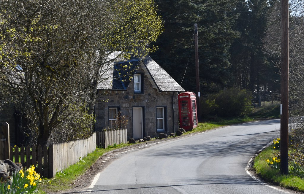 Residence off the A924 in Enochdhu, Scotland (U.K.) Flickr