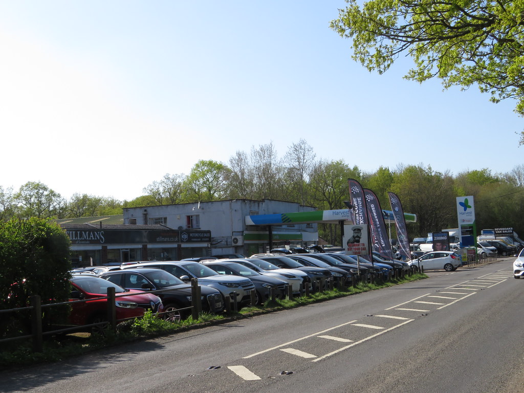 Harvest Hildenborough Service Station, London Road, Hild… Flickr
