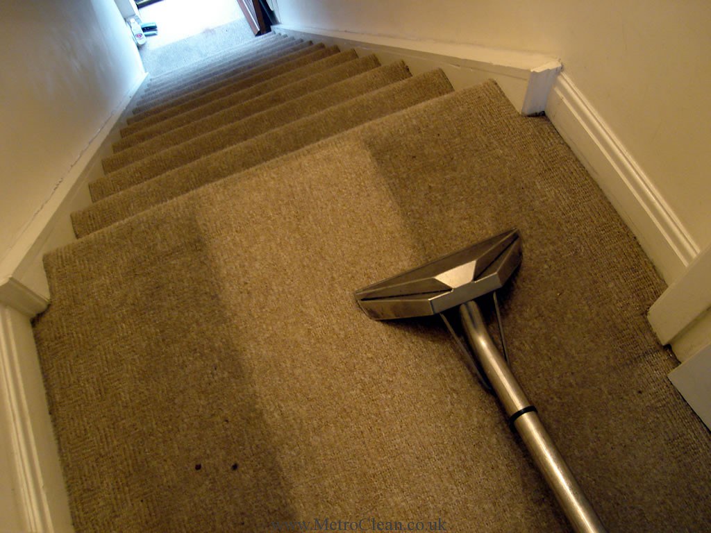 Milwaukee Carpet Cleaning (Charis) Milwaukee Carpet Cleani… Flickr