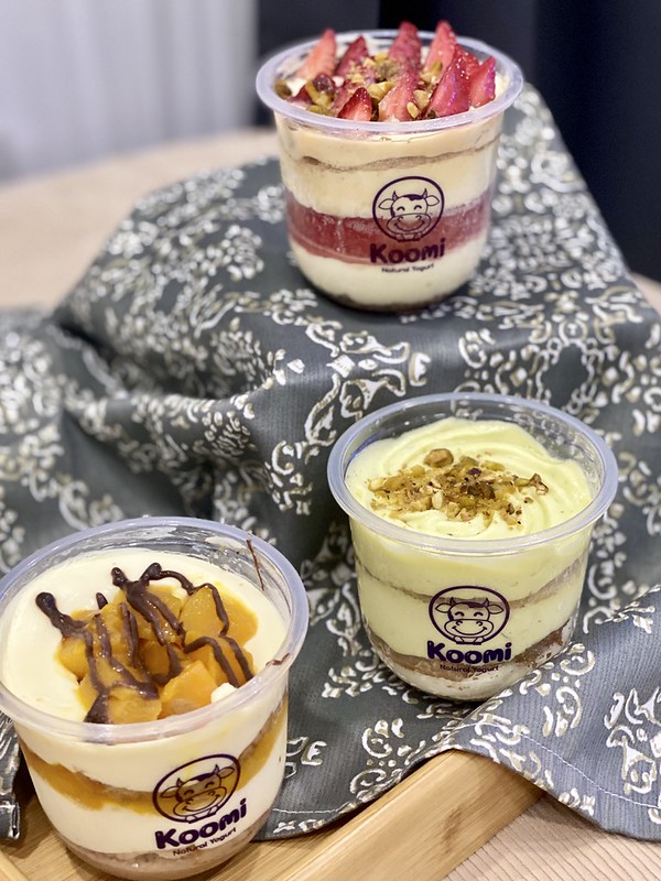 GuiltlessGoodness with Koomi Yogurt Cakes, now in cups! Jellybeans