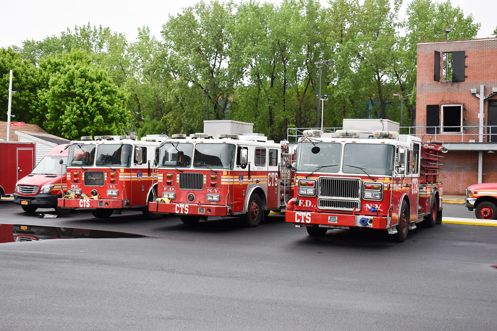 FDNY Academy Engines Fire Department of New York Fire Acad… Flickr