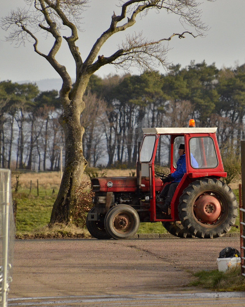 Massey Ferguson 135 Newhousemill Road Blantyre James Brown Flickr