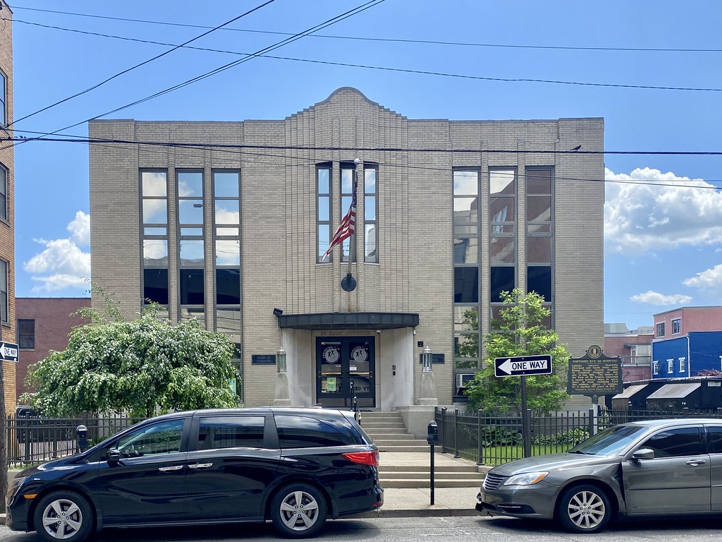 Covington Board of Education Administration Building, Covi… Flickr