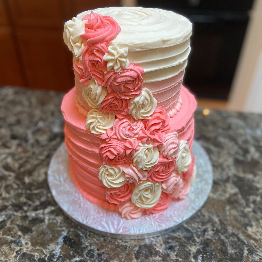 Cake by Katie's Cookie Kitchen Amazing Cake Ideas Flickr
