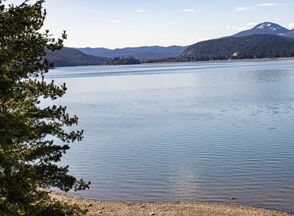 Pend Oreille lake Captured the Pend Oreille Lake up at San… Flickr