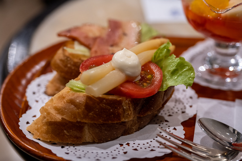 Breakfast Kobe, Japan Hideki iiiiiiiiiii Flickr