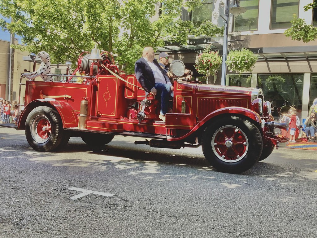 Bremerton Fire Department Engine 9 (Antique) Bremerton’s… Flickr