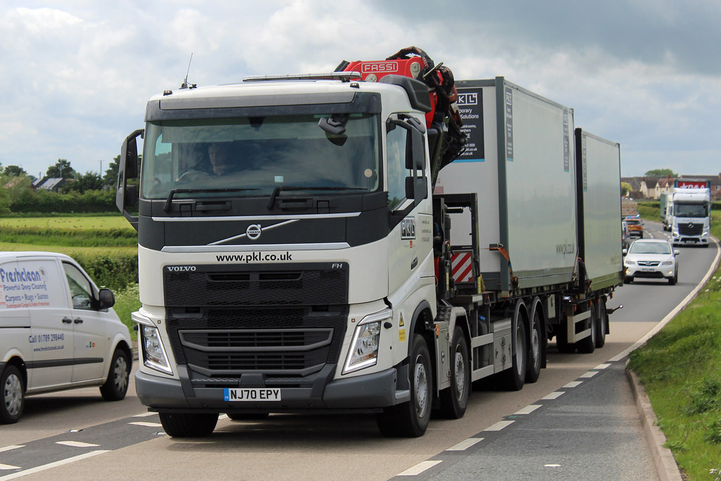 Edgwicks, Tewkesbury (PKL) NJ70 EPY, Volvo FH at Aston Cro… Flickr