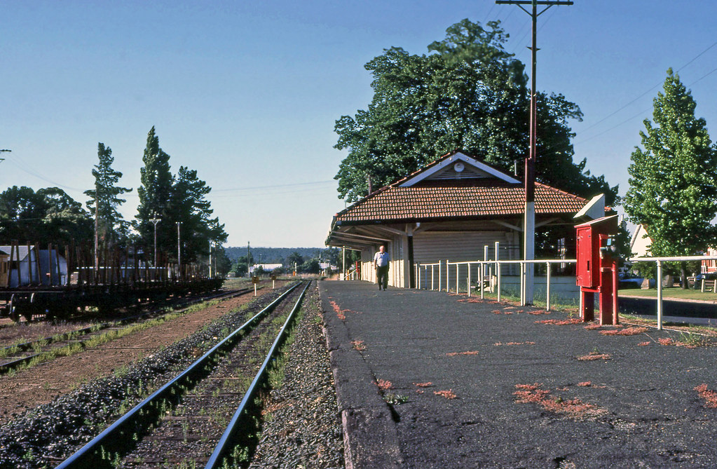 Donnybrook station 8888transportpix Flickr