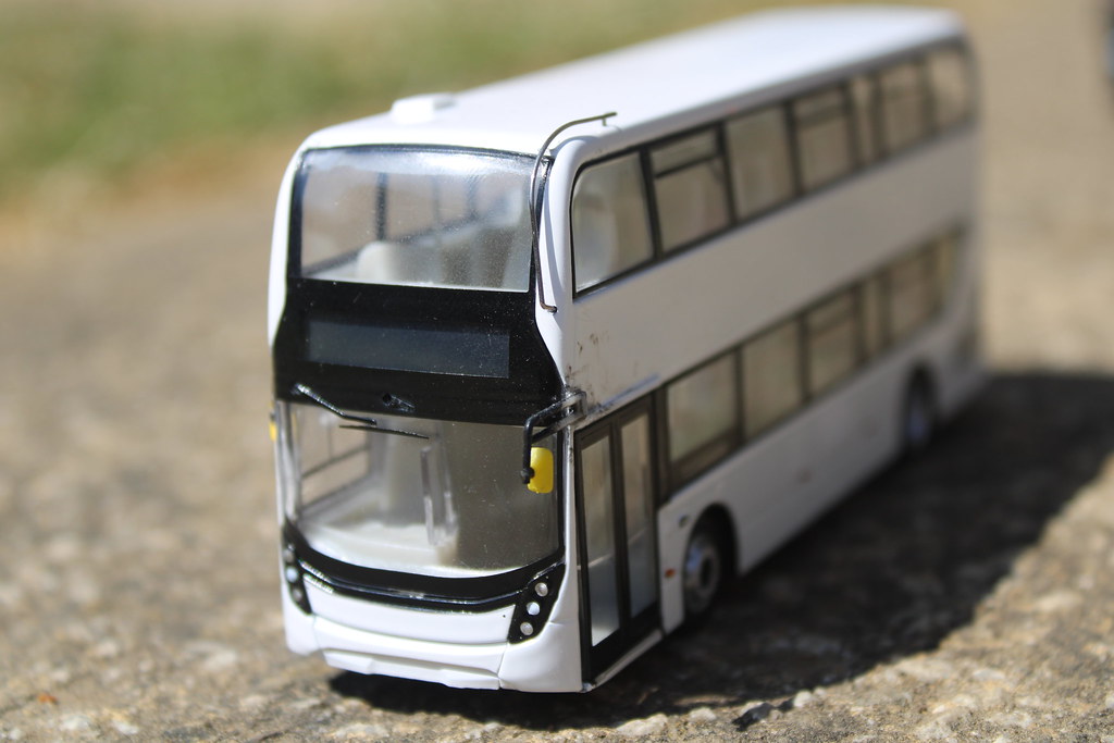 First Essex Platinum Jubilee Enviro 400 MMC 33983 SN65OFZ Flickr