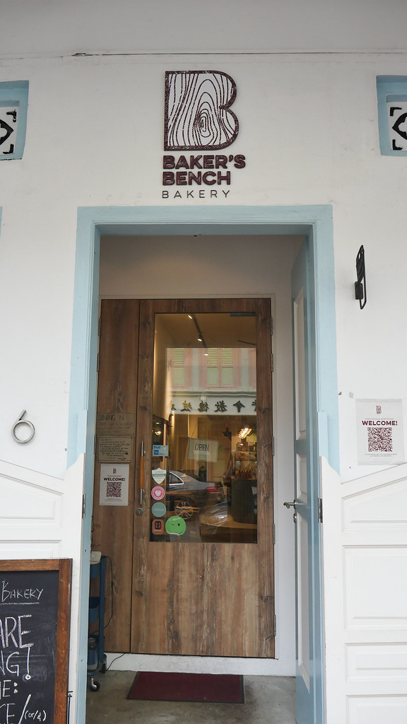 baker's bench storefront Tam Chiak Flickr