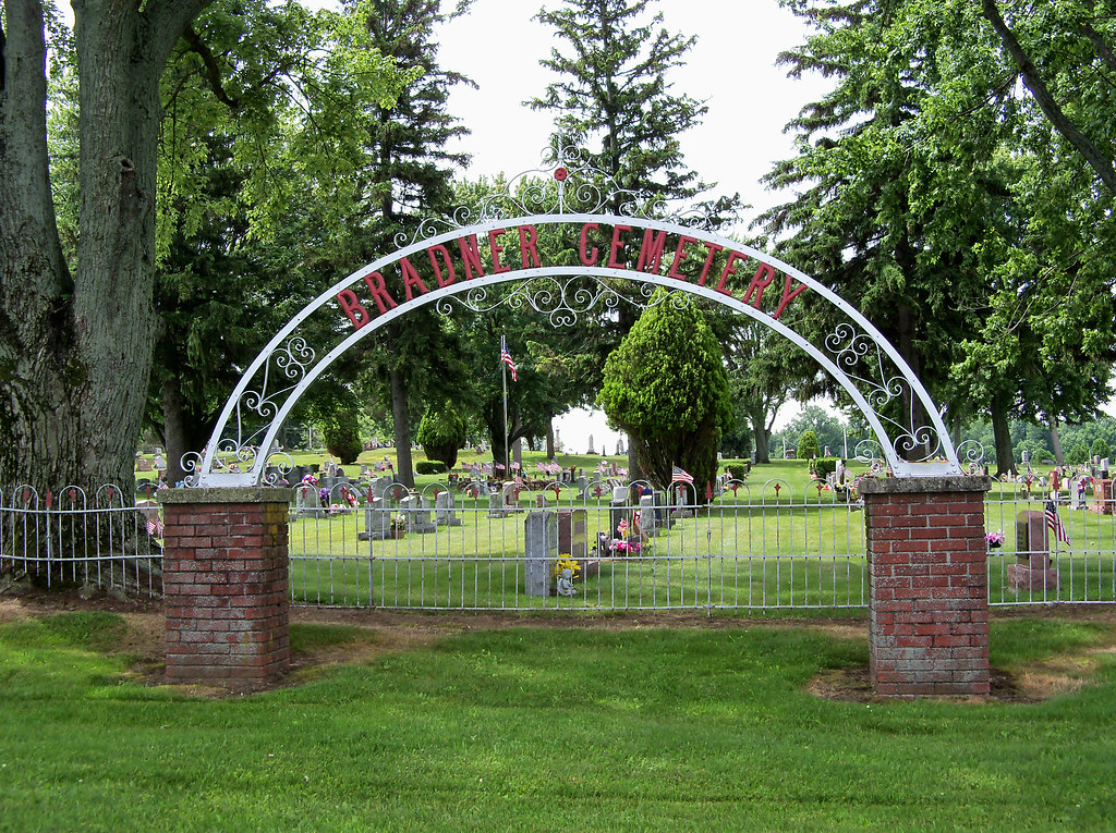 OH Bradner Bradner Cemetery Entrance to Bradner Cemetery… Flickr
