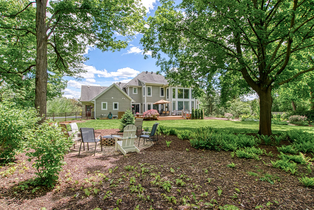 Bradford Farms 444776 LisaVanderLoo Flickr