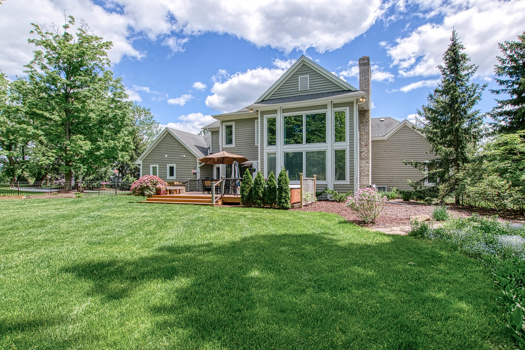 Bradford Farms 444770 LisaVanderLoo Flickr