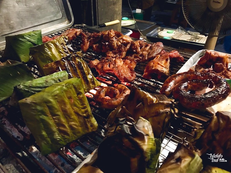 歷史悠久又傳統道地的泰北菜餐館【Laab Kai Mueang Pan Waen ลาบไก่เมืองพันแหวน】