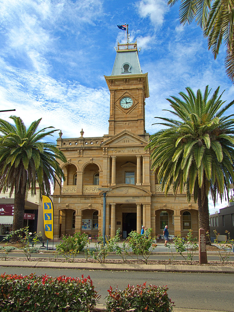 Town Hall Palmerin St, Warwick Joe Wallace Flickr