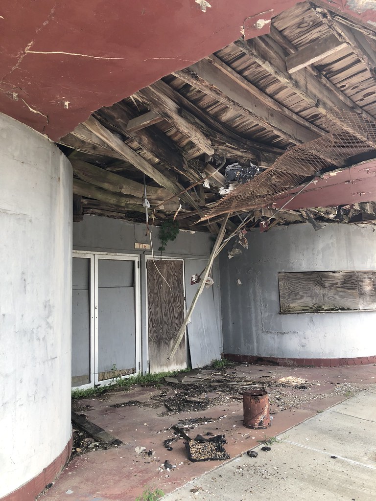 Rayville, Louisiana Joy Theatre Entrance Austin Dodge Flickr