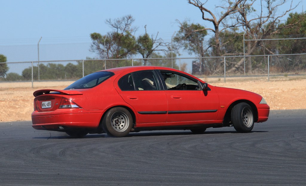 Ford AU Falcon Drift school, The Bend Geoff Nowak Flickr