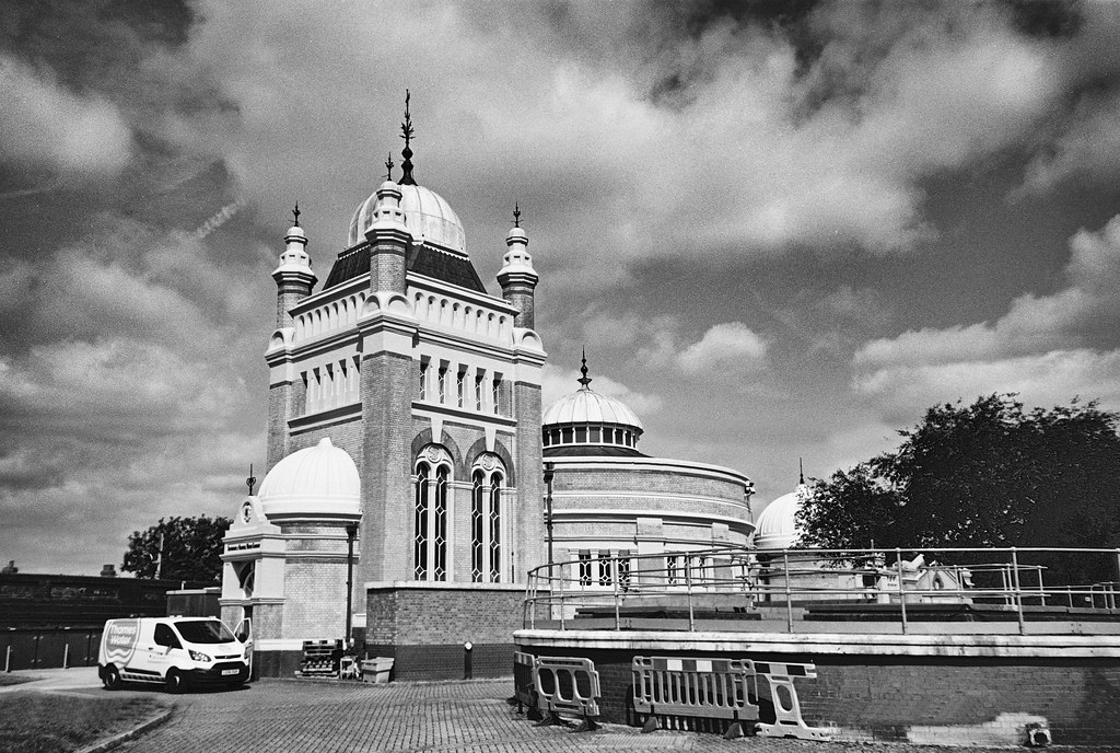 Water pumping station 1 Ilford Delta 100 EI=100 Pyrocat … Flickr