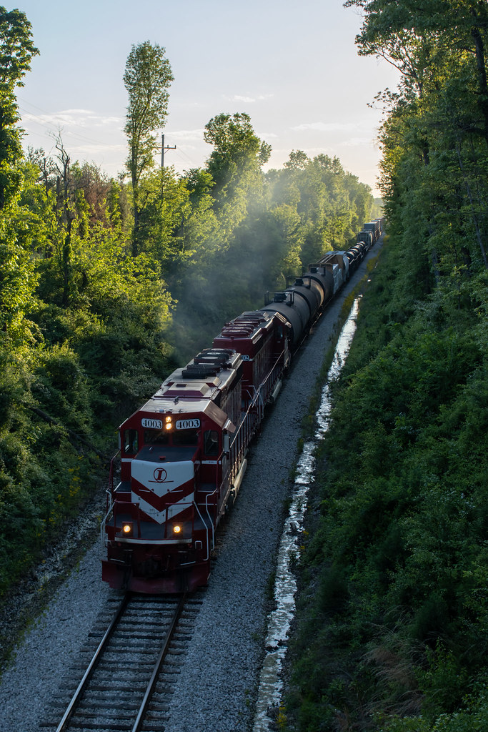 Switz City HWSA rolls into Switz City for a meet with it’s… Flickr