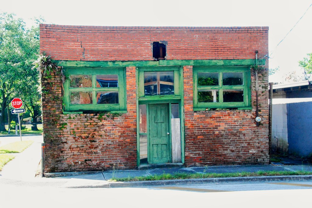 Let me in... Where's Waldo ??? Waldo , Florida mjvolante1 Flickr