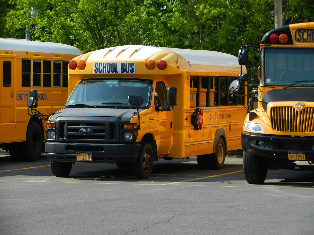 Romulus Central School 94 Bus lot Romulus, NY Flickr