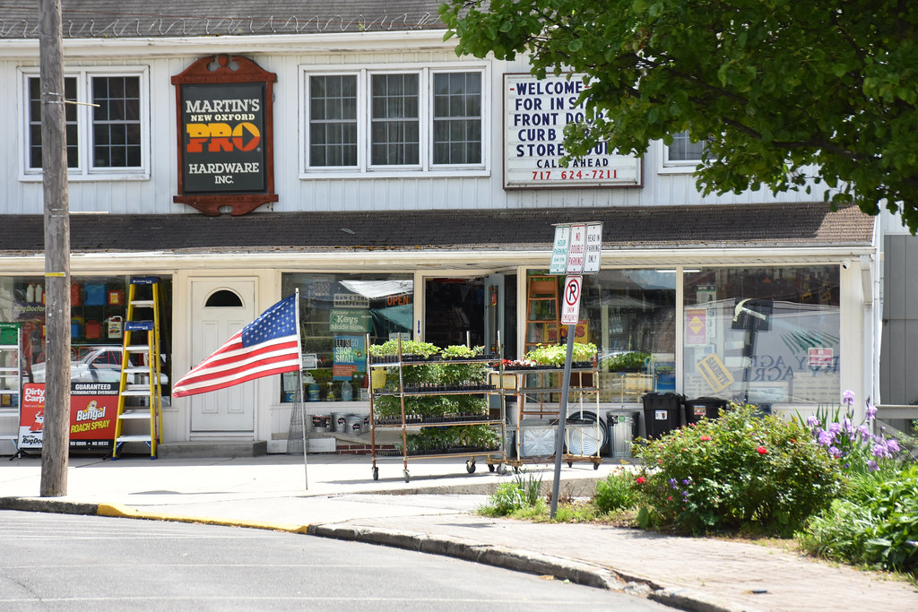 Martins Hardware New Oxford, Pennsylvania May 17, 2022… Flickr