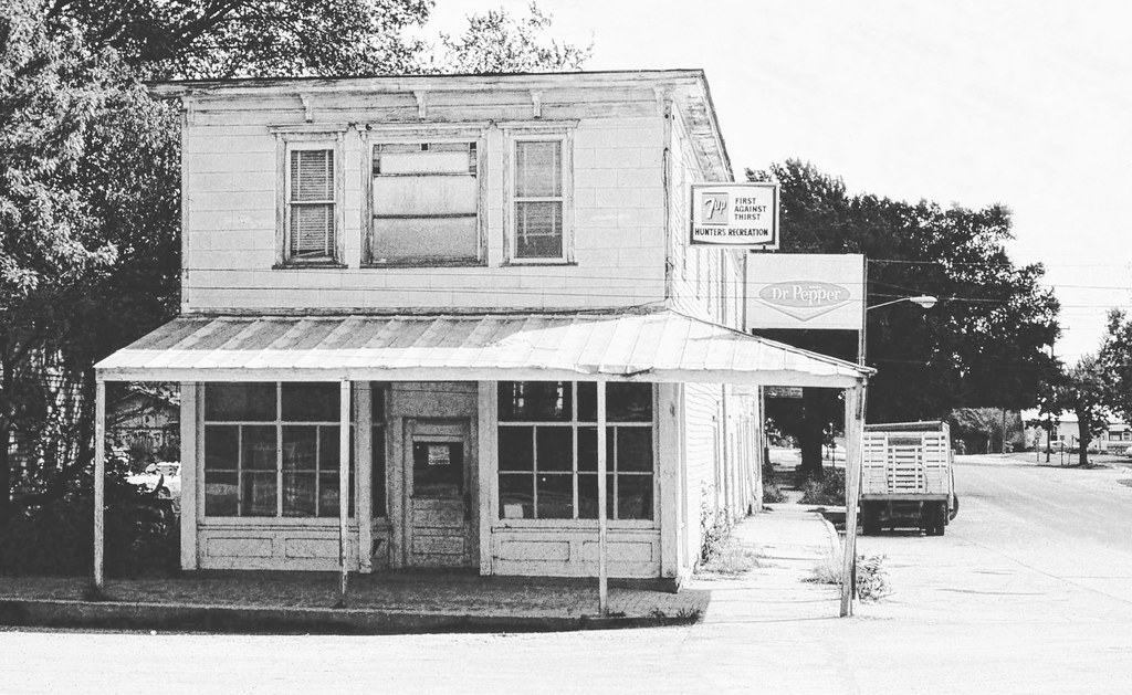 Leonardville, Kansas Hunter’s Recreation. 1973 THE ENIGMATIC