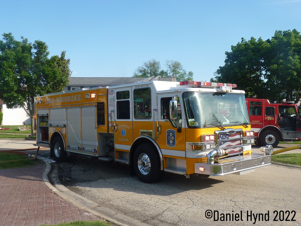 Lisle Woodridge (IL) Fire District Engine 52 Daniel Hynd Flickr