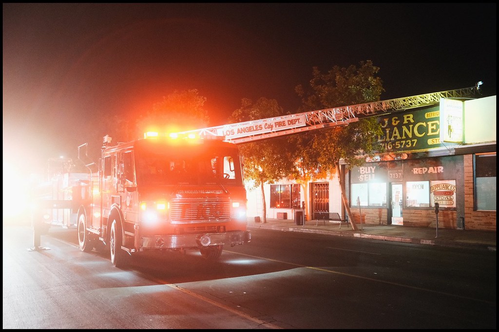 053022 Canoga Park Structure Fire Flickr