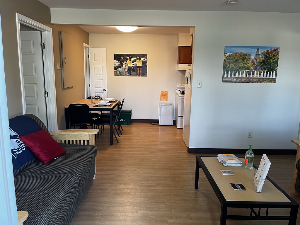 Two Bedroom Apartment Flickr