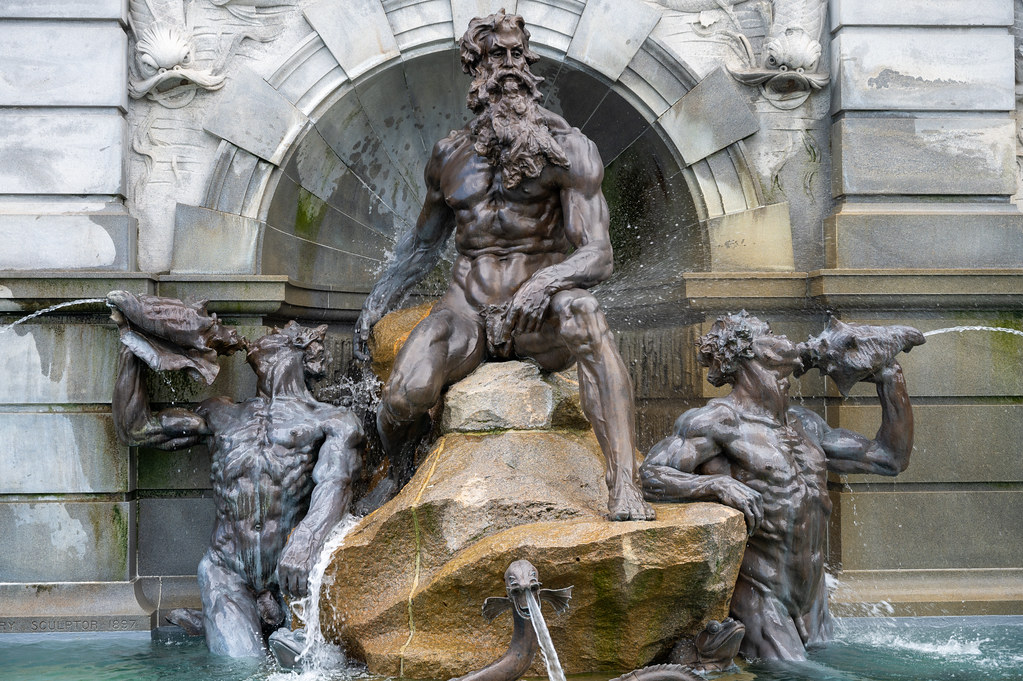 Neptune Fountain US Library of Congress Alex Sabatka Flickr