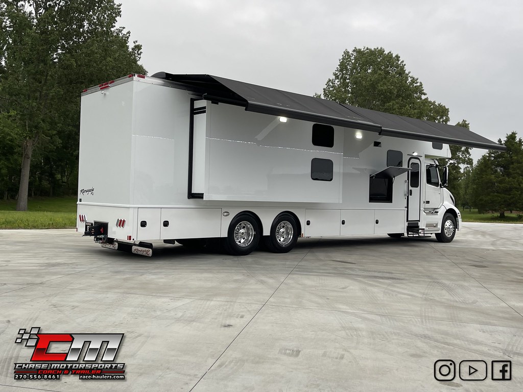 2022renegade45cbf45tripleslidemotorhomewbunks500hp… Flickr