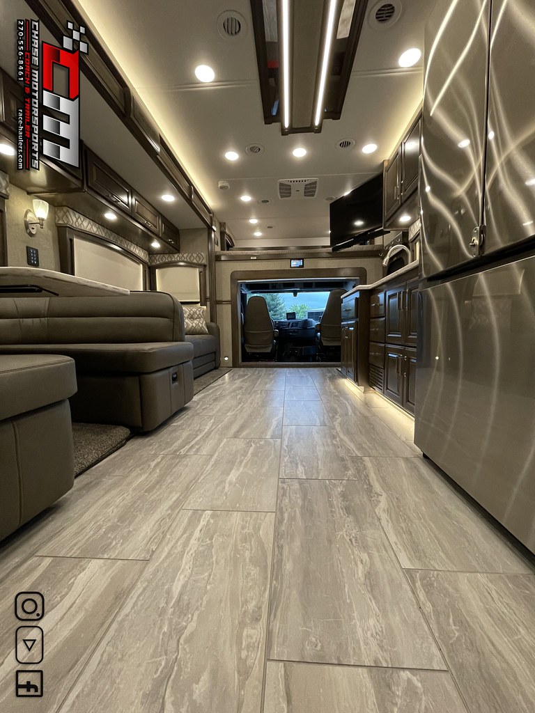 2022renegade45cbf45motorhomewbunks500hpautomaticvo… Flickr
