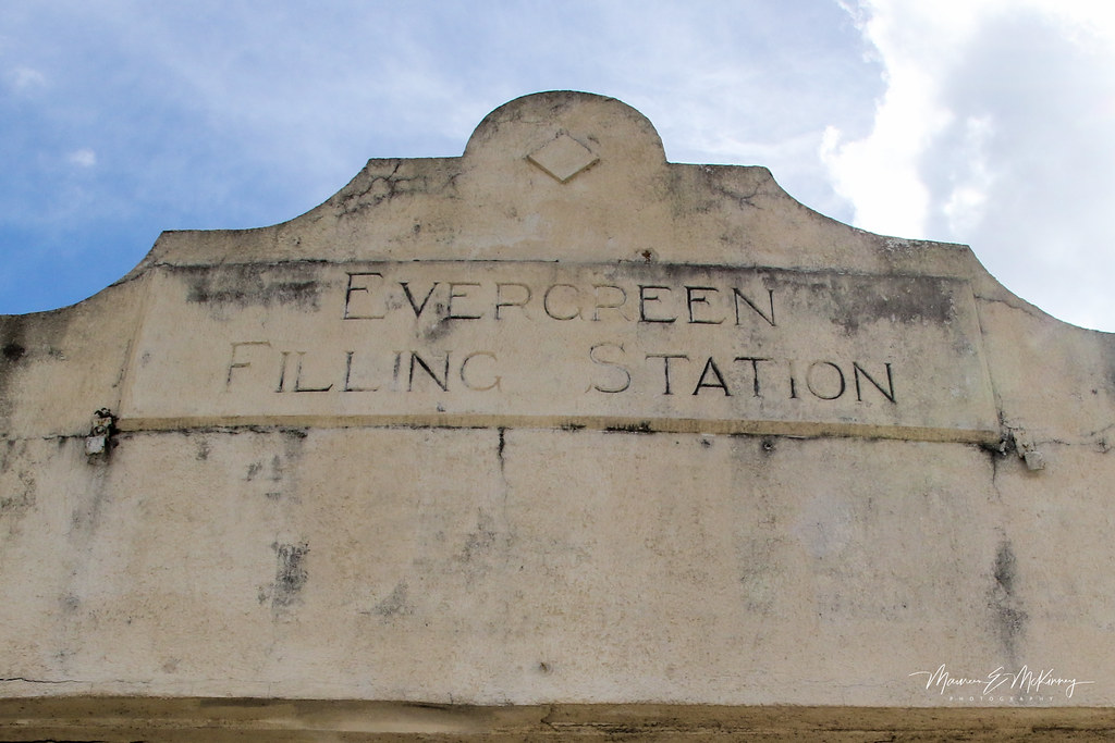 Evergreen Filling Station Many early gas companies used th… Flickr