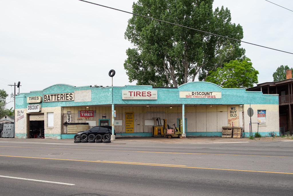 Tires and Batteries shop in Pueblo Colorado halbphoto Flickr
