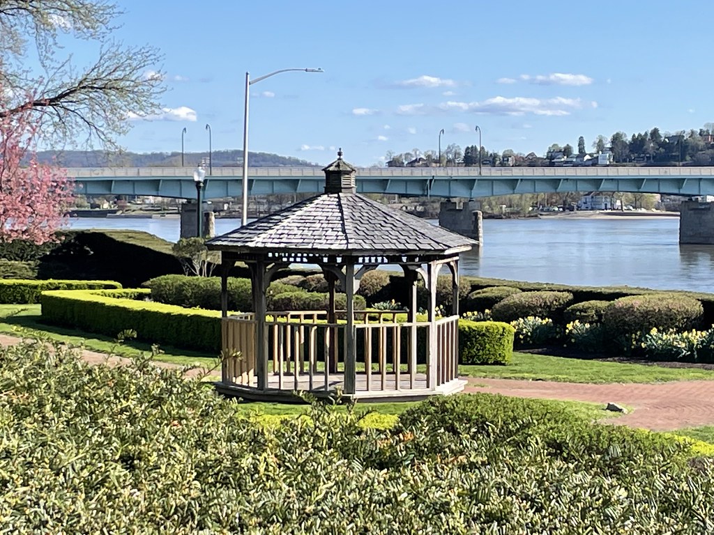 Riverfront Park, Harrisburg, PA ``` November Rain ``` Flickr