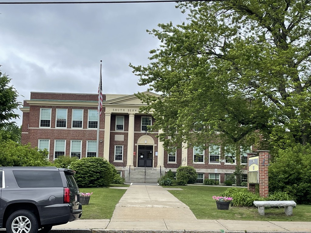 South Berwick Central School. South Berwick, Maine. Built … Flickr