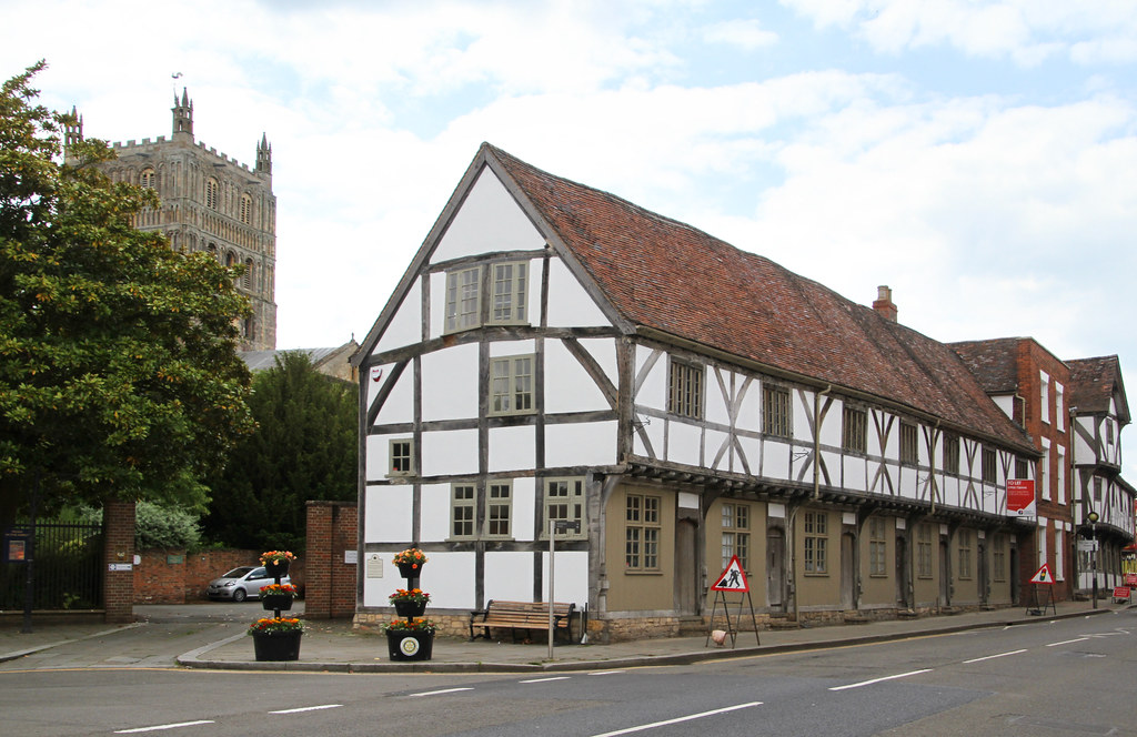 Abbey Lawn Cottages Tewkesbury Tony Hisgett Flickr