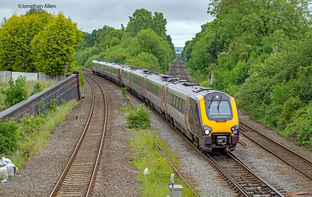 220007 & 220009 approaching Water Orton CrossCountry get i… Flickr